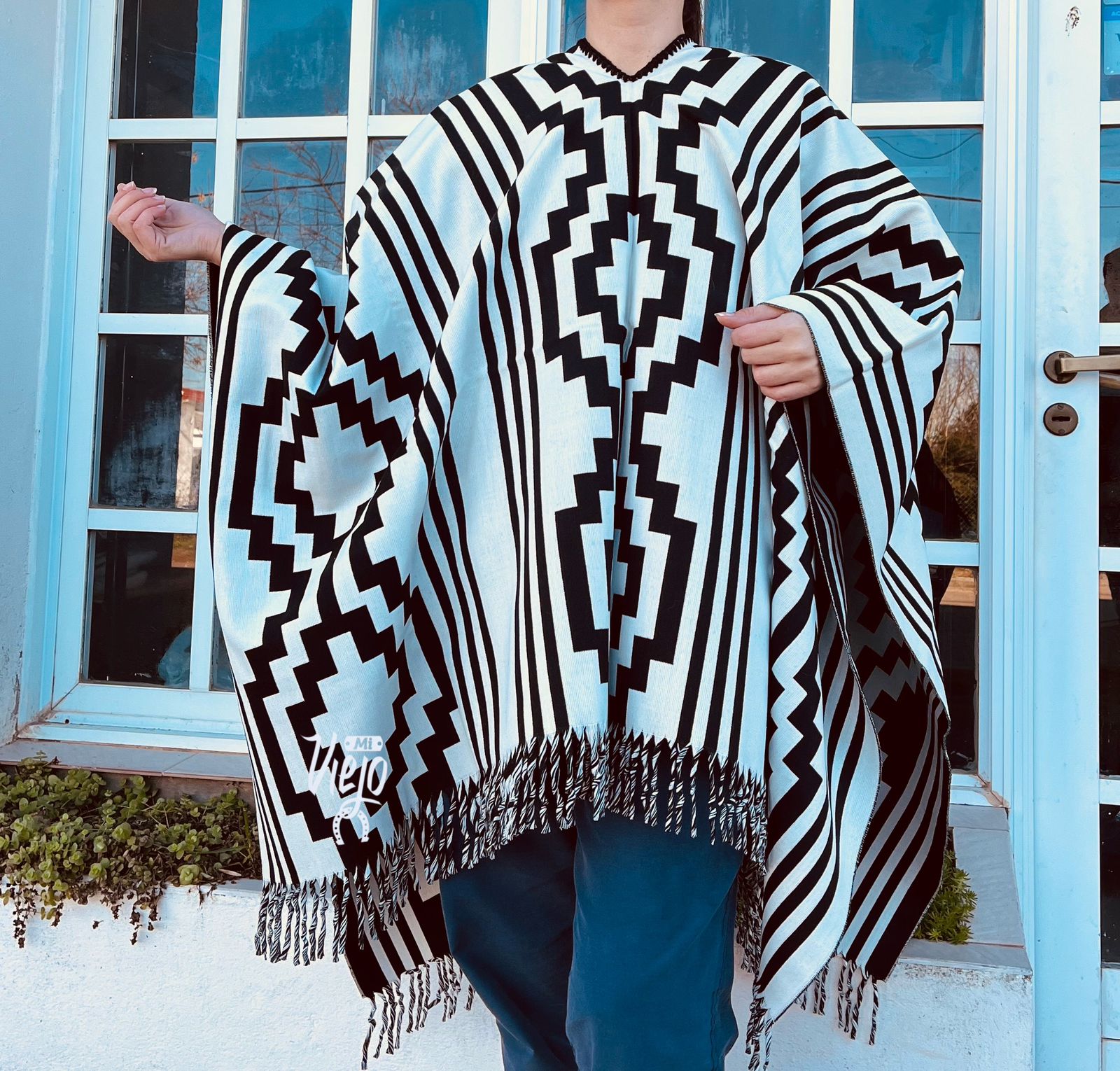 PONCHO 3 GUARDAS REVERSIBLE - Imagen 3